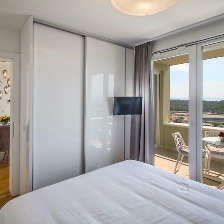 Mar Adentro Makarska Apartment Екстериор снимка
